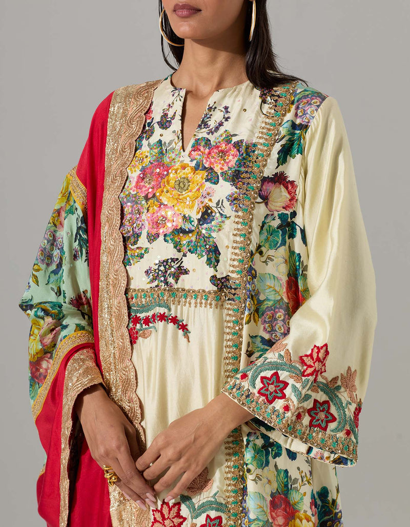 Ivory Digital Printed Kurta Set with a Panneled Dupatta