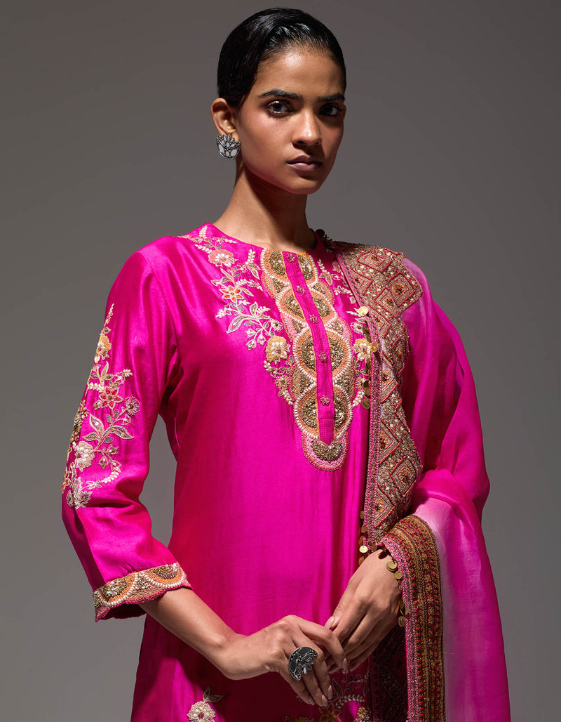 Magenta Tikari Sharara 12 Kali With Kurta