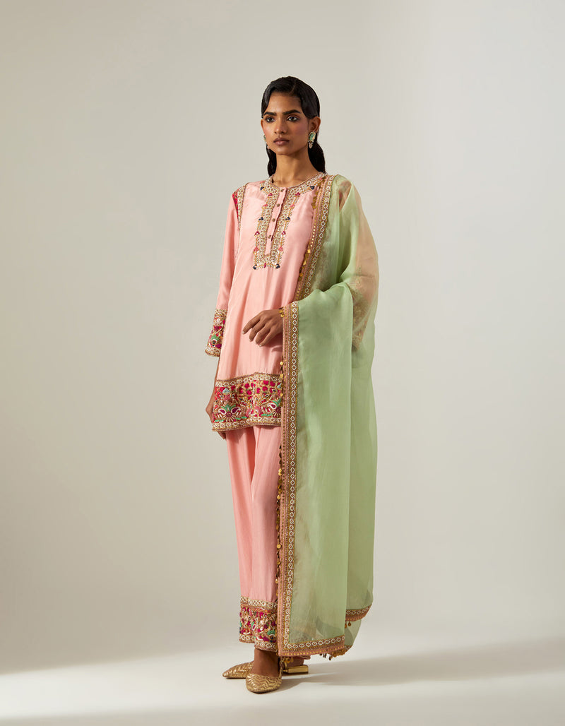 Powder Pink Sahina Pakistani Kurta Set