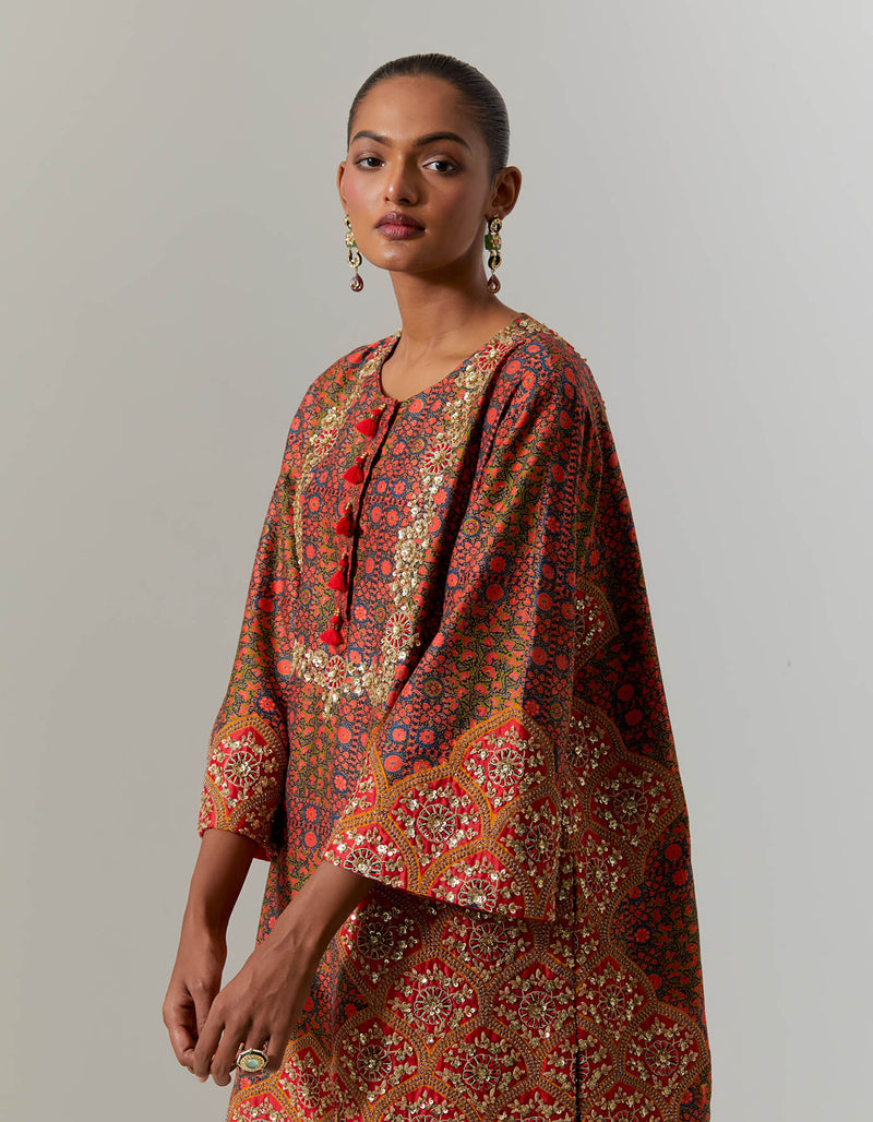 Multi Ira Kurta Set