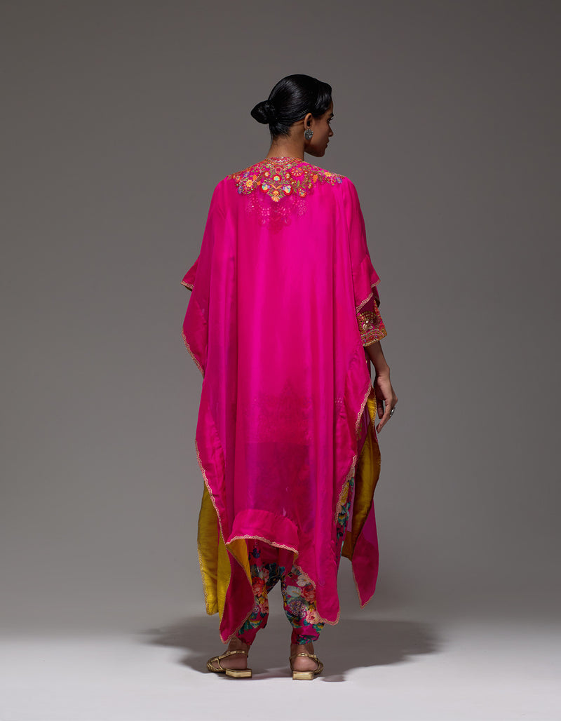 Magenta Rocket Kurta With Diya Cape And Ivery Pleat Salwar